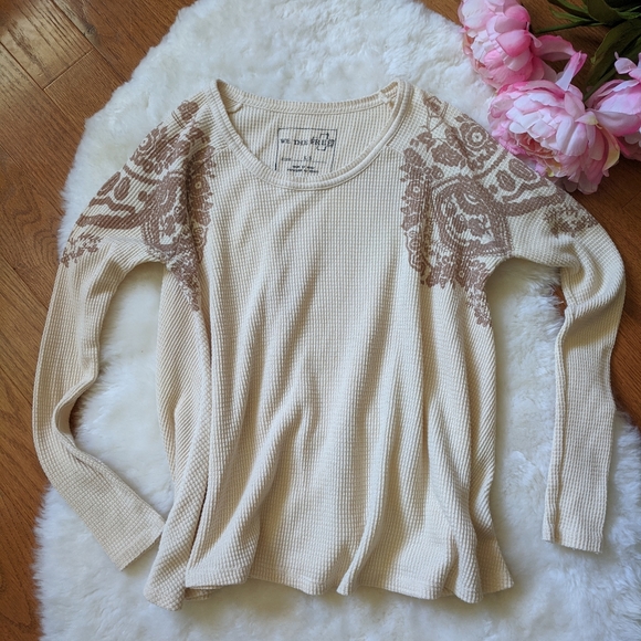 See copy listing / Free people we the free printed thermal - Picture 3 of 8